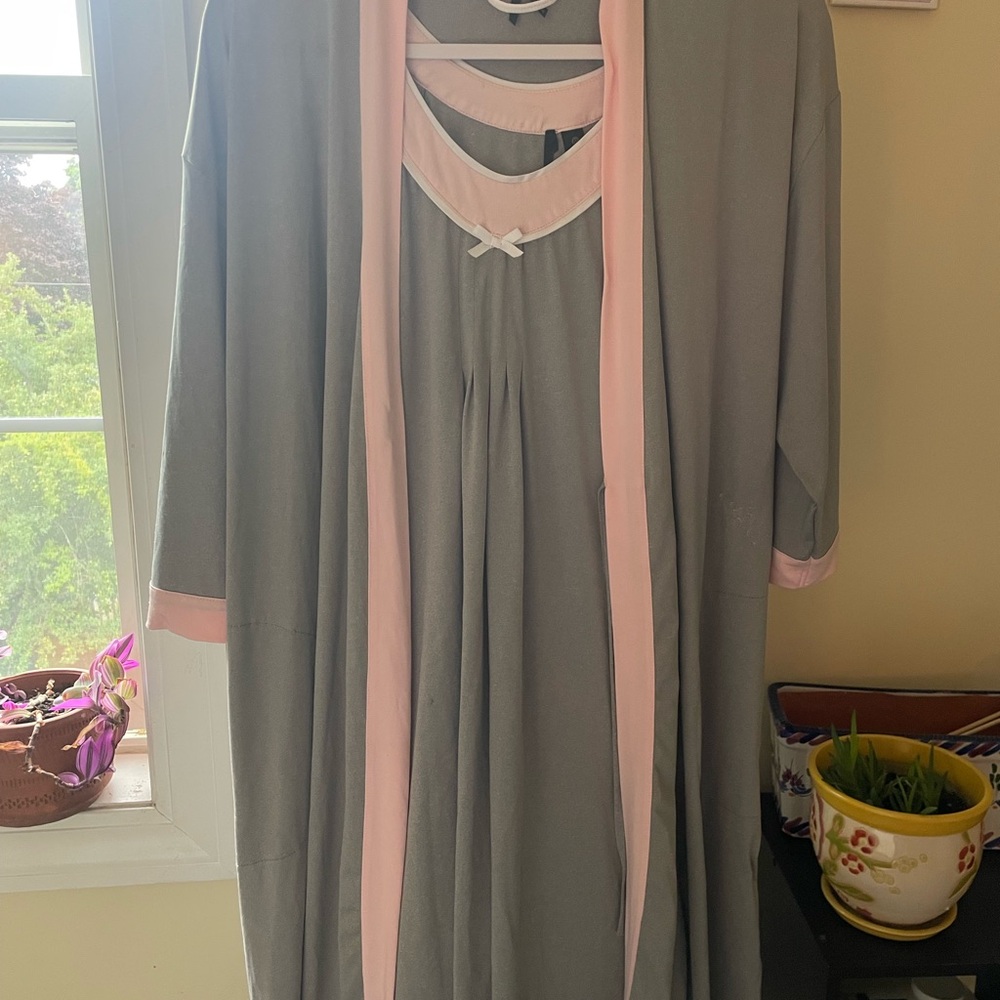 Xhilaration Gray Nightgown and Pink-Trim Robe Set